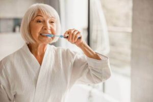 elderly oral hygiene